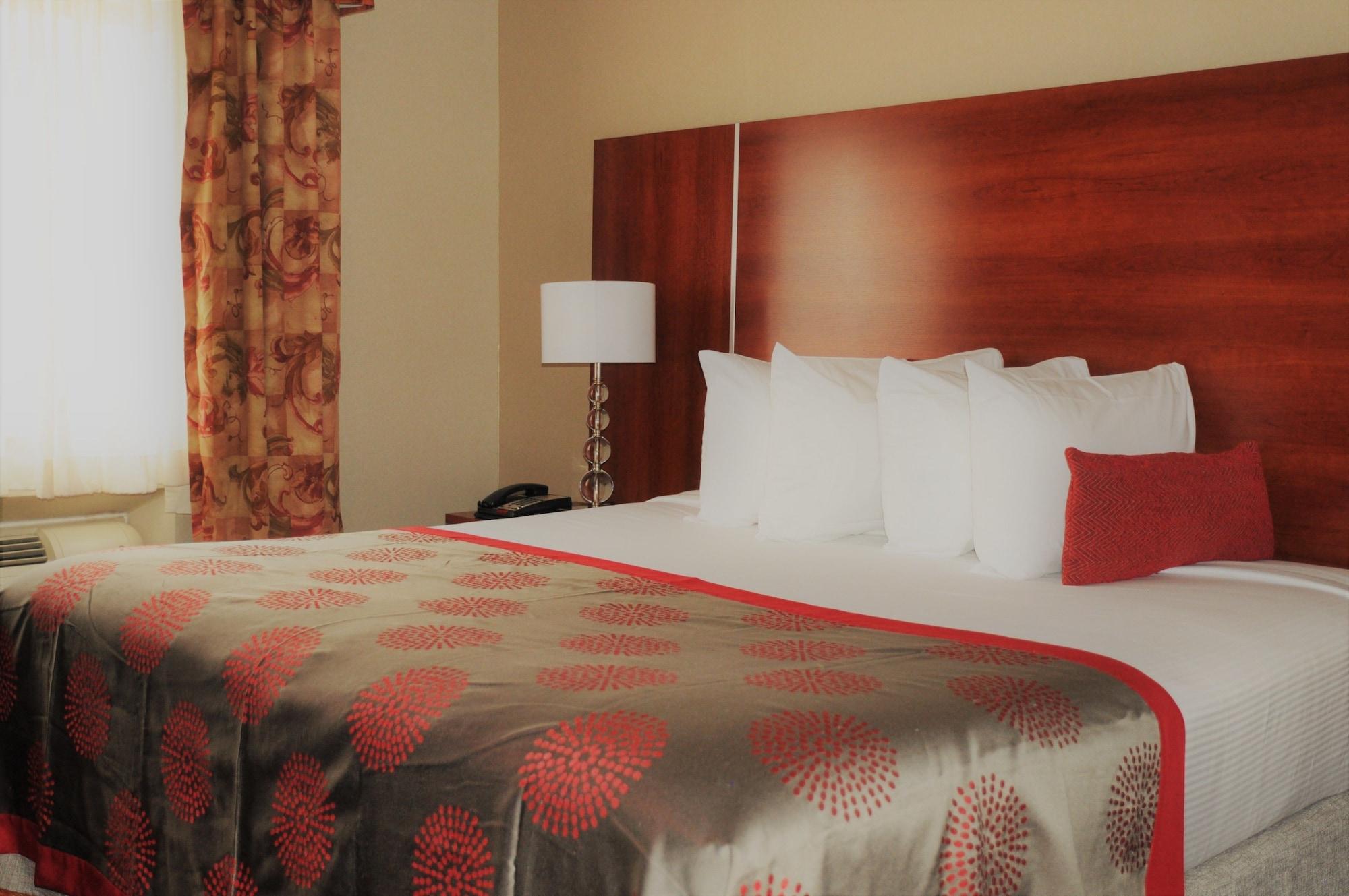 Ramada By Wyndham Staten Island New York City Exterior photo